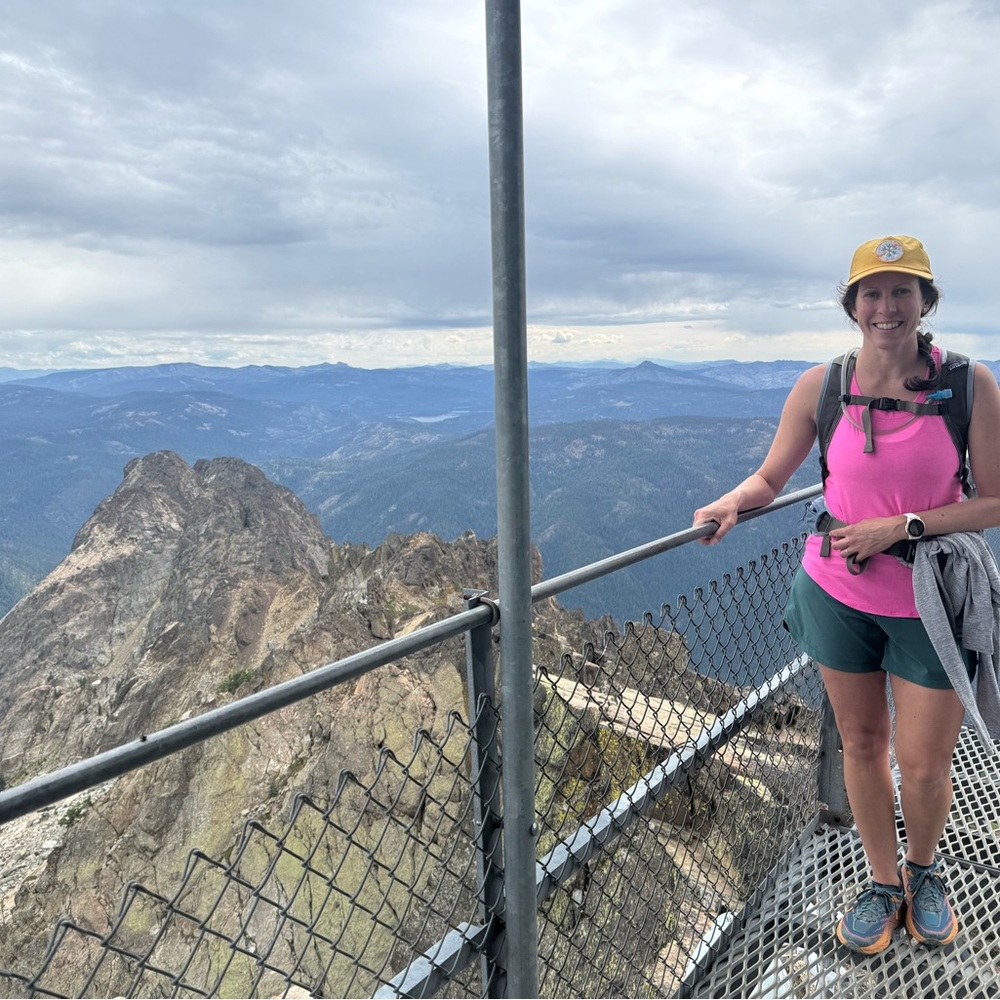 Meet your Posher, Dayna